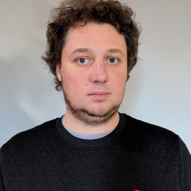 Roman Unuchek - Reverse engineer, Android Malware Research Team, Google